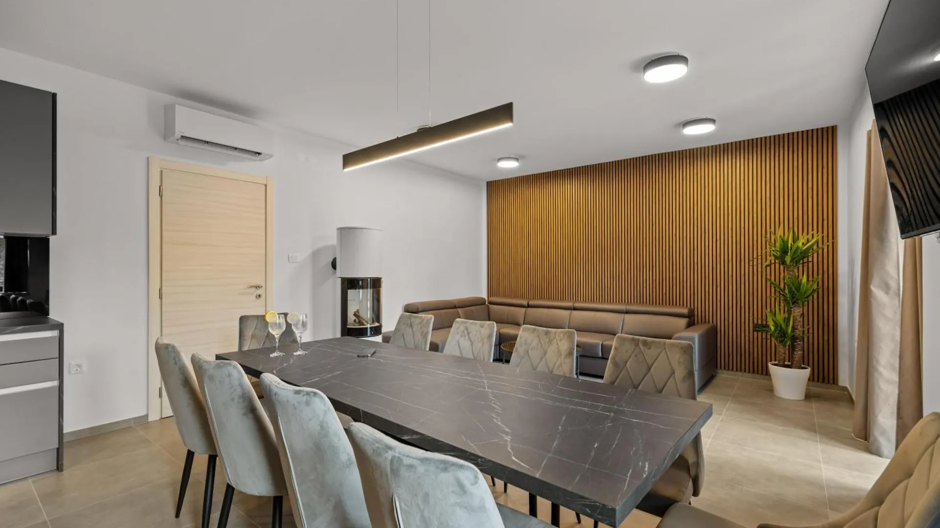 Prázdninový dům Villa Nene Luxus Und Spa Benazici